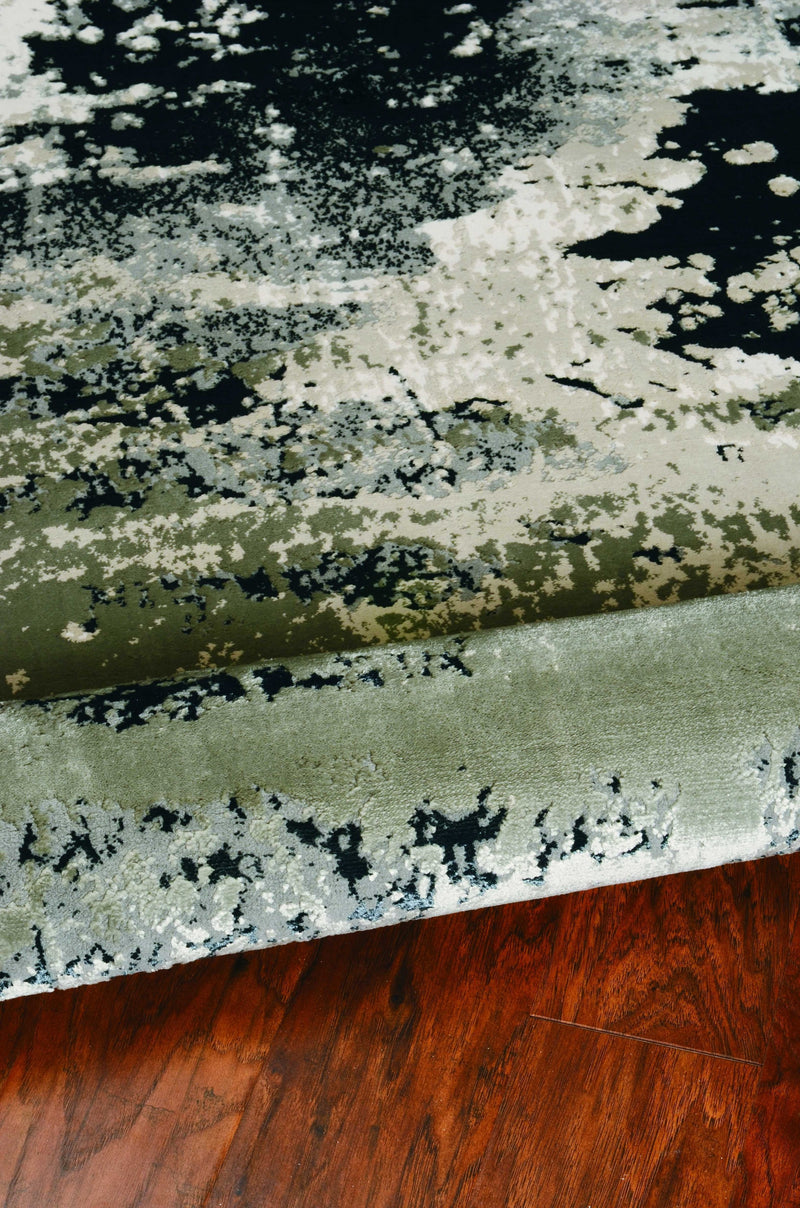 7' X 10'  Polyester Silver Charcoal Area Rug